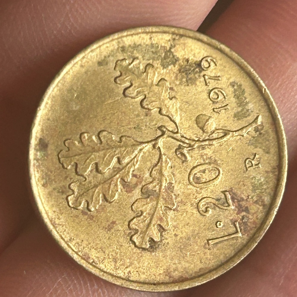 Vintage 1979 Italy 20 Lire Coin Ceres Roman Goddess w/ Case - Picture 3 of 6